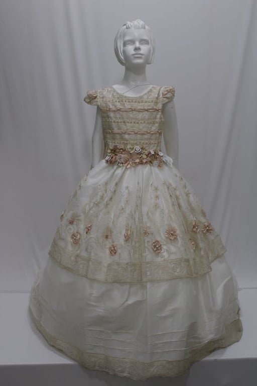 Vestido Yuridia - Boutique Alexis