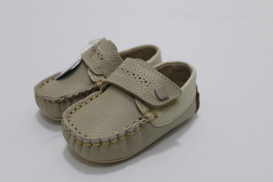 Piel Napa Hueso Beige Talla 16 1/2 - Boutique Alexis