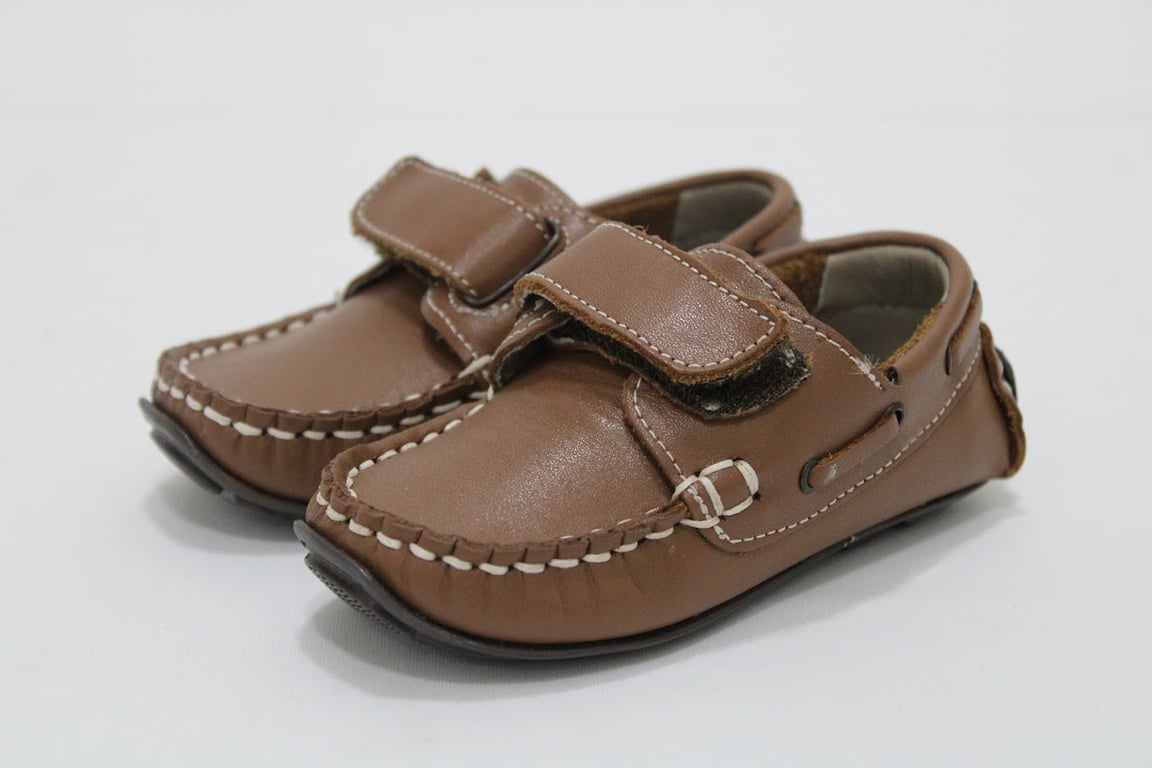 Zapato de Niño Atanado Brandy