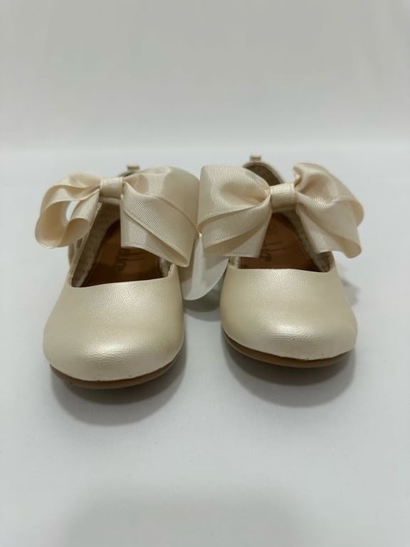 Queen Angel Ivory - Boutique Alexis